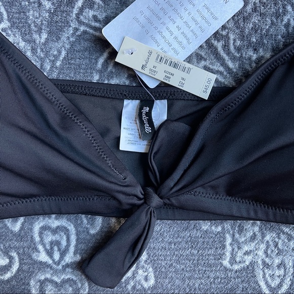 Madewell Second Wave Tie-Front Bikini Top in Black Size 3X - Picture 6 of 9